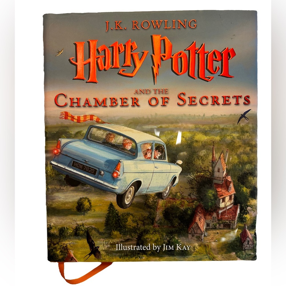 Harry Potter and the Chamber of Secrets Illustrated
Edition